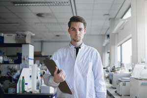 A Diferença Crucial entre Mestrado e Doutorado e Como Tomar a Decisão Certa