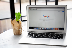 Como Usar Google Acadêmico para Encontrar Referências Científicas Confiáveis para o TCC